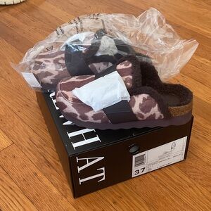 WeWoreWhat Brown and Cream Fleece Clog Mules
